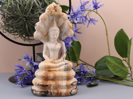 Afbeelding voor Versteend hout Boeddha beeld in dhyana mudra houding 1017 gram